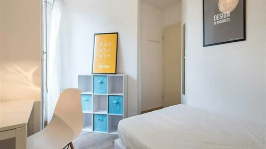 Rooms in Lyon - photo 2