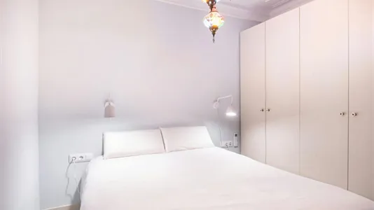 Apartments in Barcelona Ciutat Vella - photo 10