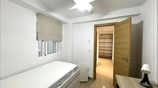 Rooms in Tavernes Blanques - photo 2