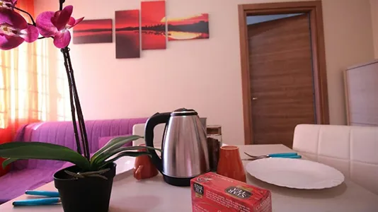 Apartments in Roma Municipio VII – Appio-Latino/Tuscolano/Cinecittà - photo 6