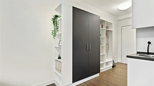 Apartments in Location is not specified - photo 1