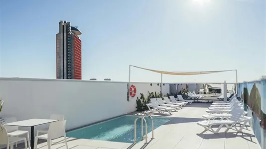 Rooms in Cornellà de Llobregat - photo 9