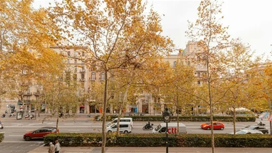 Rooms in Barcelona Eixample - photo 4