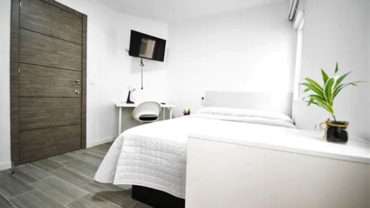 Rooms in Valencia Algirós - photo 5