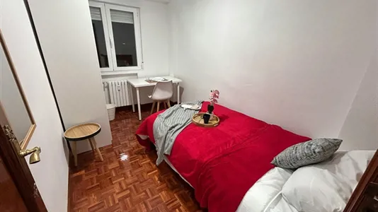 Rooms in Madrid Moncloa-Aravaca - photo 2