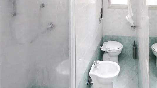 Rooms in Milano Zona 2 - Stazione Centrale, Gorla, Turro, Greco, Crescenzago - photo 9