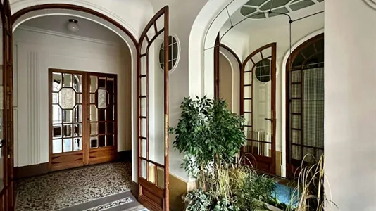 Apartments in Paris 18ème arrondissement - Montmartre - photo 9