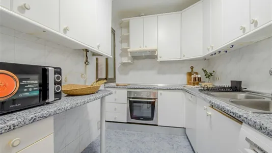 Rooms in Madrid Retiro - photo 10