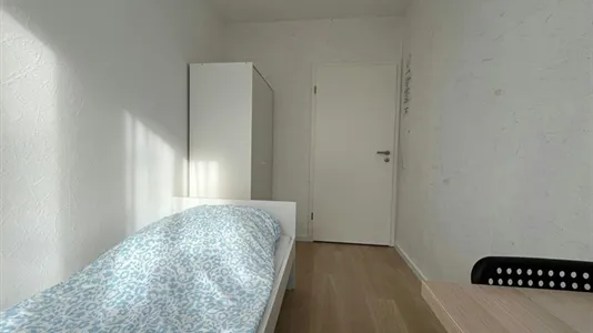 Rooms in Dortmund - photo 2