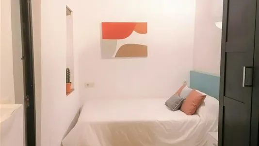 Apartments in Granada - photo 6