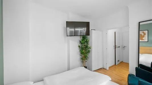 Apartments in Wien Neubau - photo 8