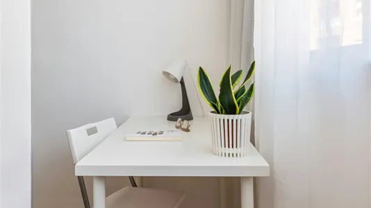 Rooms in Oviedo - photo 6