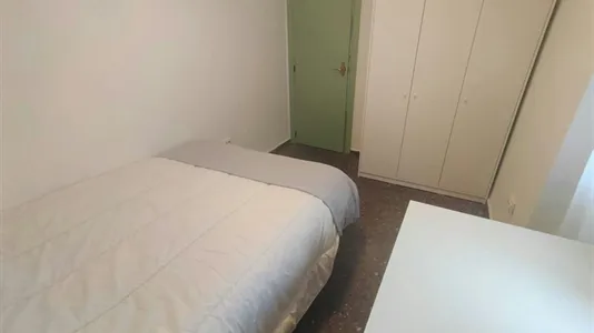 Rooms in Tavernes Blanques - photo 3