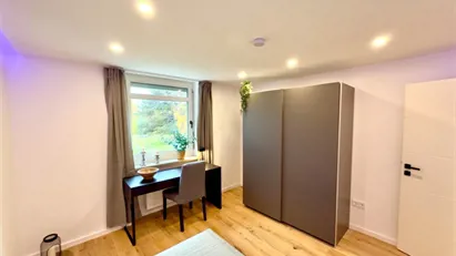 Room for rent in Munich Thalkirchen-Obersendling-Forstenried-Fürstenried-Solln, Munich