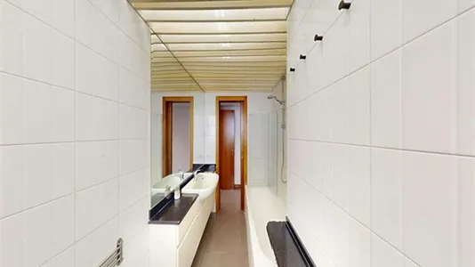 Rooms in Milano Zona 2 - Stazione Centrale, Gorla, Turro, Greco, Crescenzago - photo 8