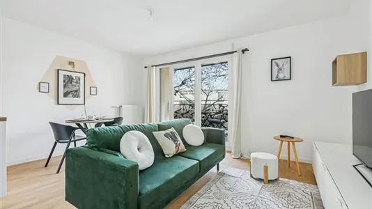 Apartments in Argenteuil - photo 1