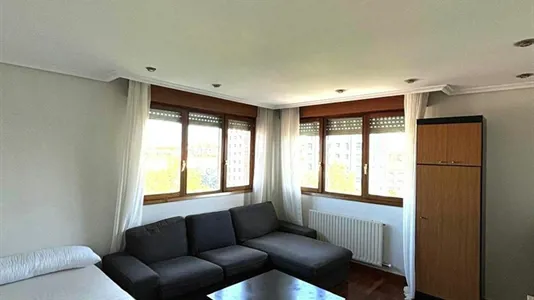 Rooms in Vitoria-Gasteiz - photo 2