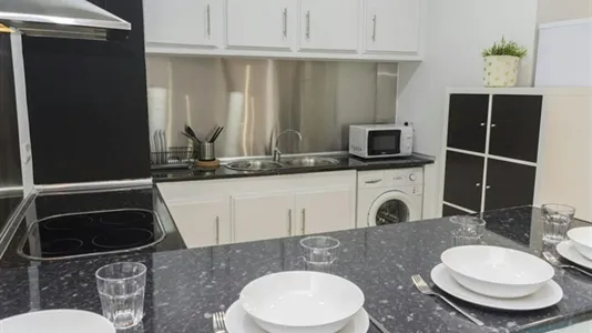 Rooms in Madrid Centro - photo 4