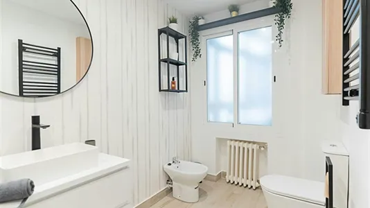 Rooms in Madrid Chamartín - photo 5