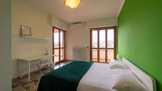 Rooms in Florence - photo 1