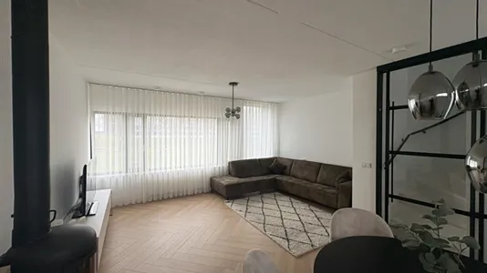 Houses in Roosendaal - photo 9