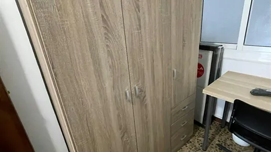 Rooms in Barcelona Eixample - photo 7