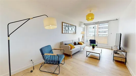 Rooms in Lyon - photo 4