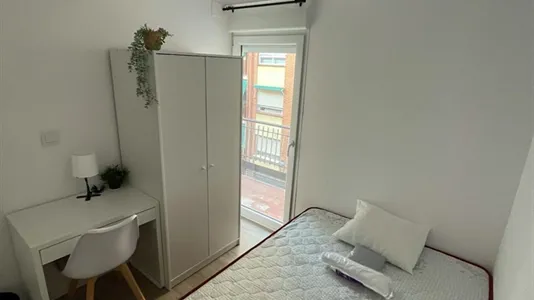 Rooms in Valencia Extramurs - photo 3