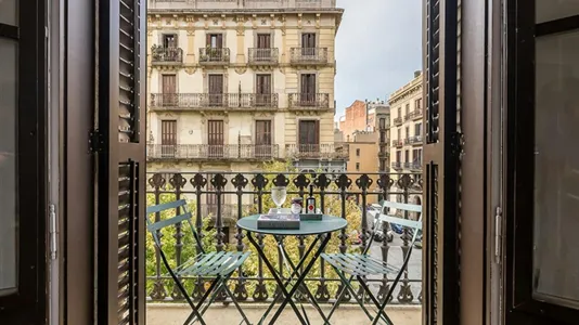 Apartments in Barcelona Ciutat Vella - photo 7