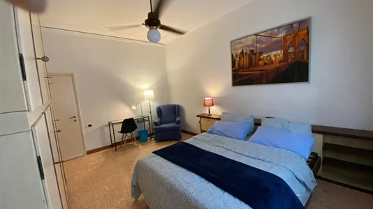 Rooms in Florence - photo 1