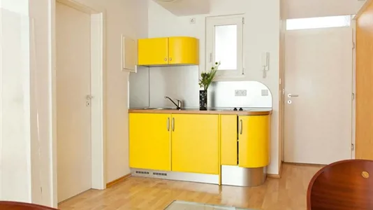 Apartments in Berlin Tempelhof-Schöneberg - photo 3