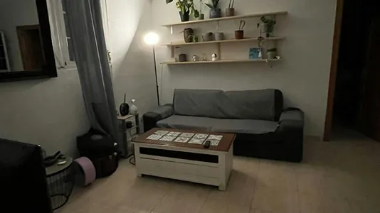 Rooms in Batres - photo 3