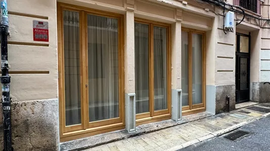 Apartments in Valencia Ciutat Vella - photo 7