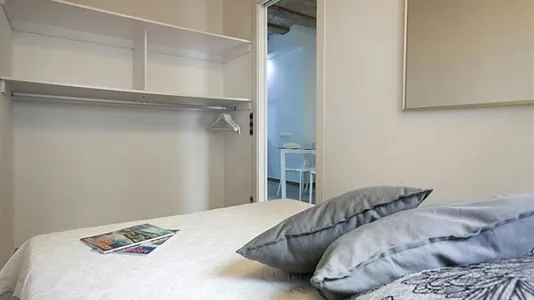 Apartments in Barcelona Ciutat Vella - photo 10