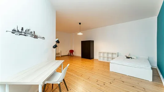 Rooms in Berlin Friedrichshain-Kreuzberg - photo 4