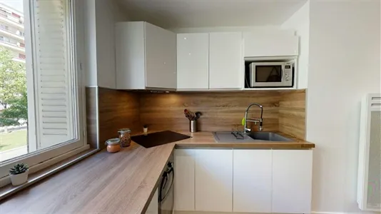 Rooms in Grenoble - photo 5