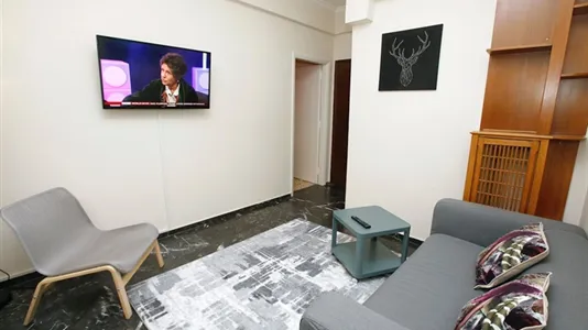 Rooms in Dafni-Ymittos - photo 8