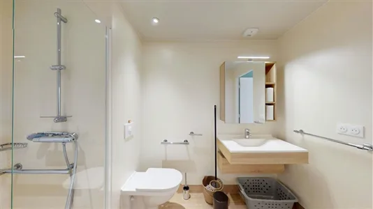 Rooms in Nanterre - photo 10