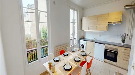 Rooms in Paris 7ème arrondissement - photo 9