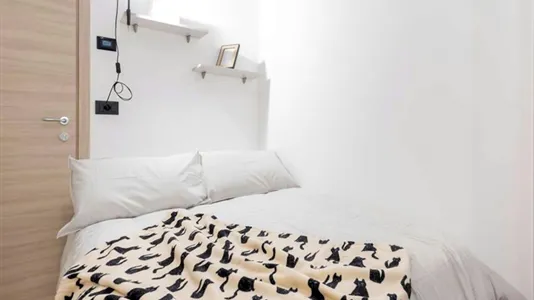 Rooms in Turin - photo 2