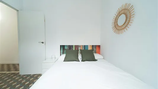 Rooms in Barcelona Ciutat Vella - photo 6