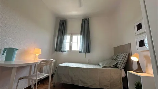 Rooms in Madrid Puente de Vallecas - photo 1