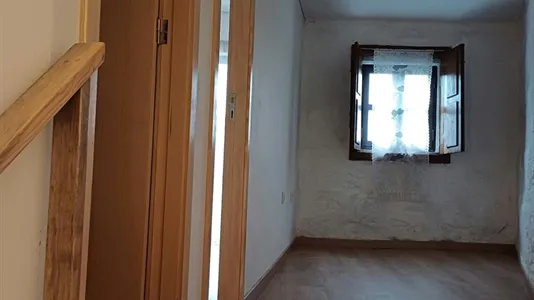 Houses in Guimarães - photo 8