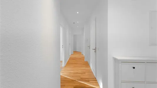 Rooms in Frankfurt Süd - photo 9