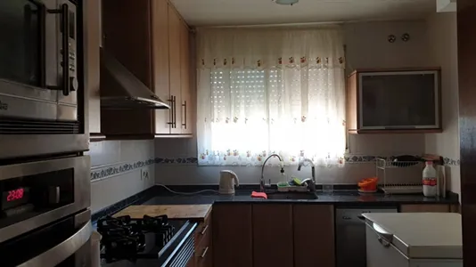 Rooms in El Prat de Llobregat - photo 6