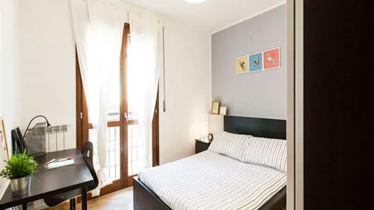 Rooms in Milano Zona 5 - Vigentino, Chiaravalle, Gratosoglio - photo 2