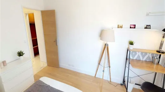 Rooms in Paris 15ème arrondissement - photo 4