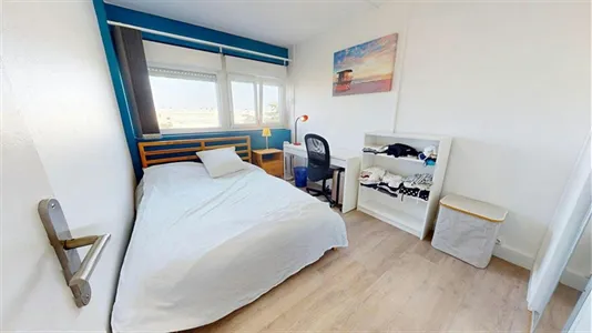Rooms in Lyon - photo 3