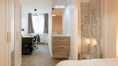 Room for rent in Lyon, Auvergne-Rhône-Alpes