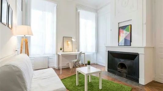 Rooms in Lyon - photo 1